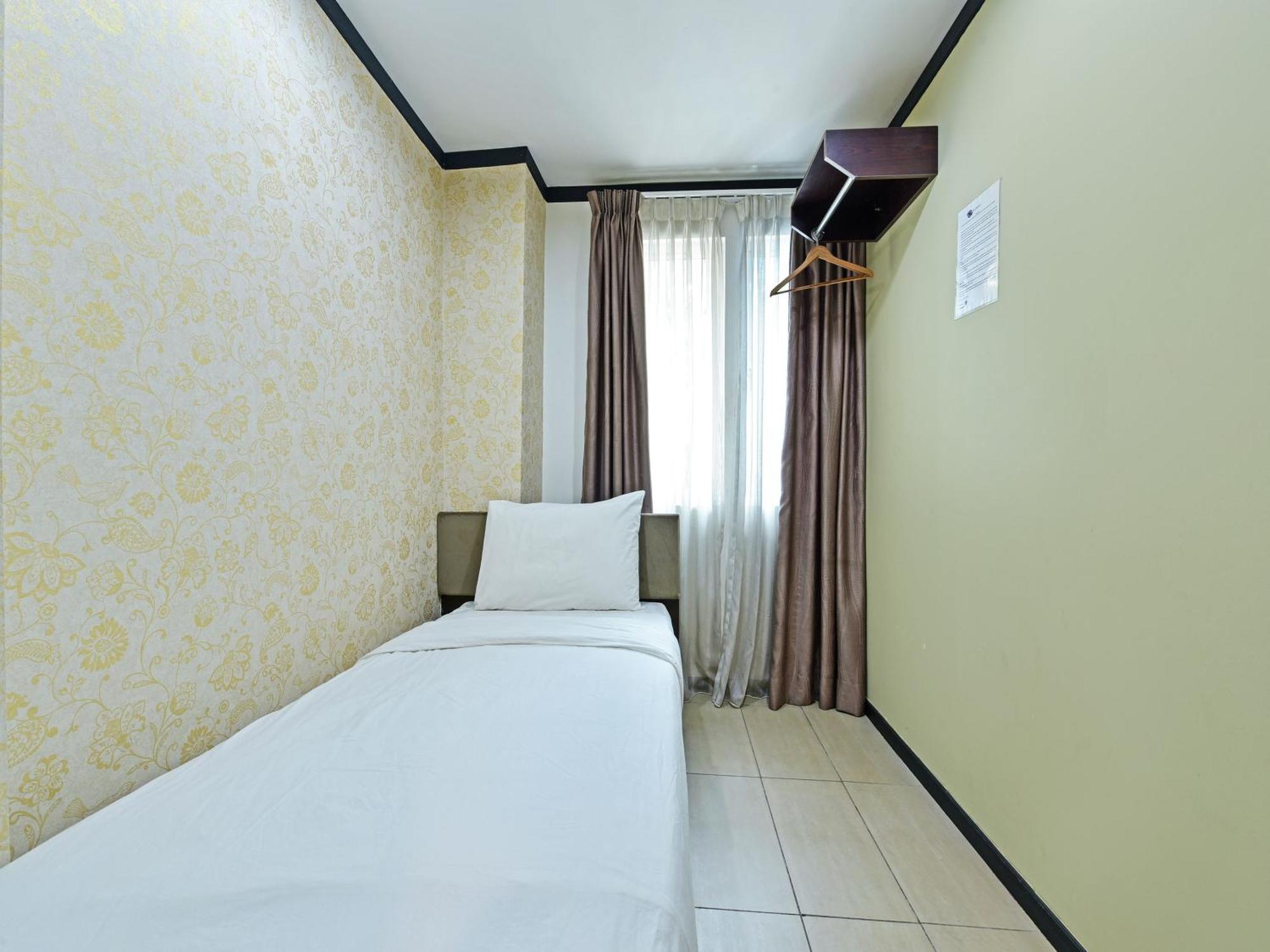 Oyo 91009 One Enigma Hotel Kuala Lumpur Exterior photo
